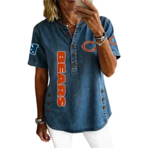 Chicago Bears Women’s Short Sleeve V-Neck Button-Down Tunic Top