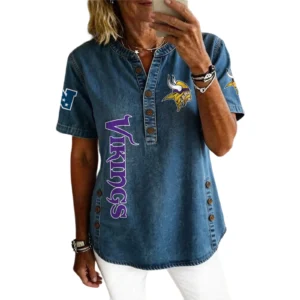 Minnesota Vikings Women’s Short Sleeve V-Neck Button-Down Tunic Top
