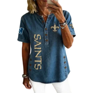 New Orleans Saints Women’s Short Sleeve V-Neck Button-Down Tunic Top